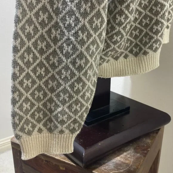 L.L. Bean Men's Pullover Collared SweaterDiamond Pattern Size X Large - Picture 6 of 10